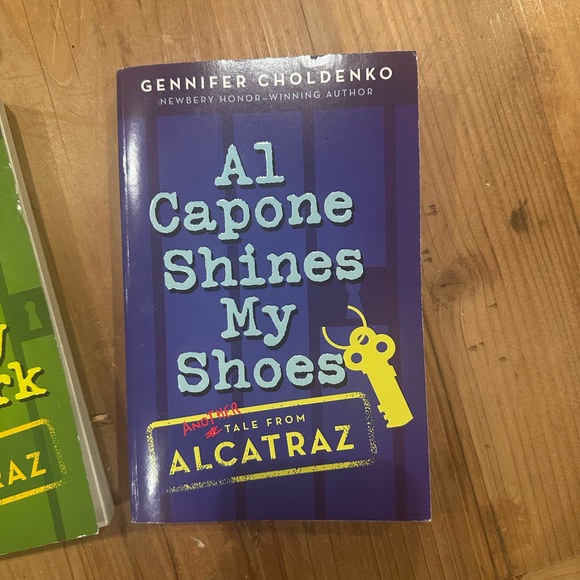 Al Capone Set of 3 Books - Picture 10 of 11